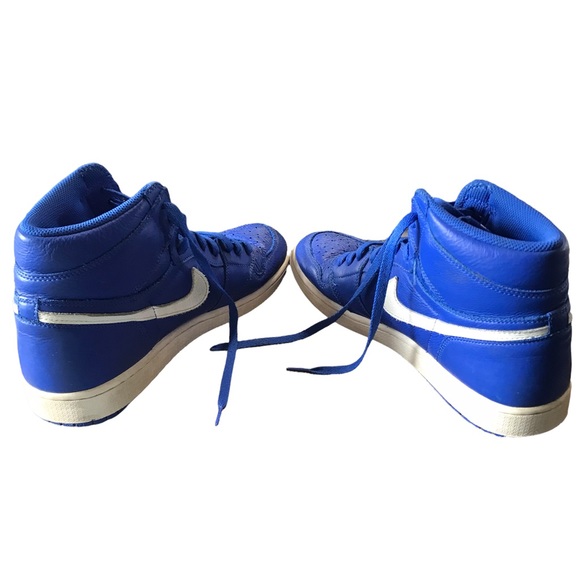 A1-Nike Air Jordan 1 Retro High OG Hyper Royal Blue Shoe Men's Size 12 - Picture 2 of 6